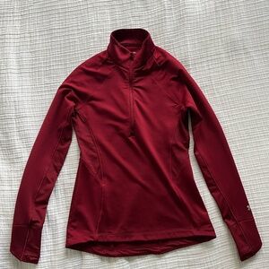 Under Armor Women's Cold Gear Semi-Fitted Long Sleeve - Color: Dark Red, Size: S